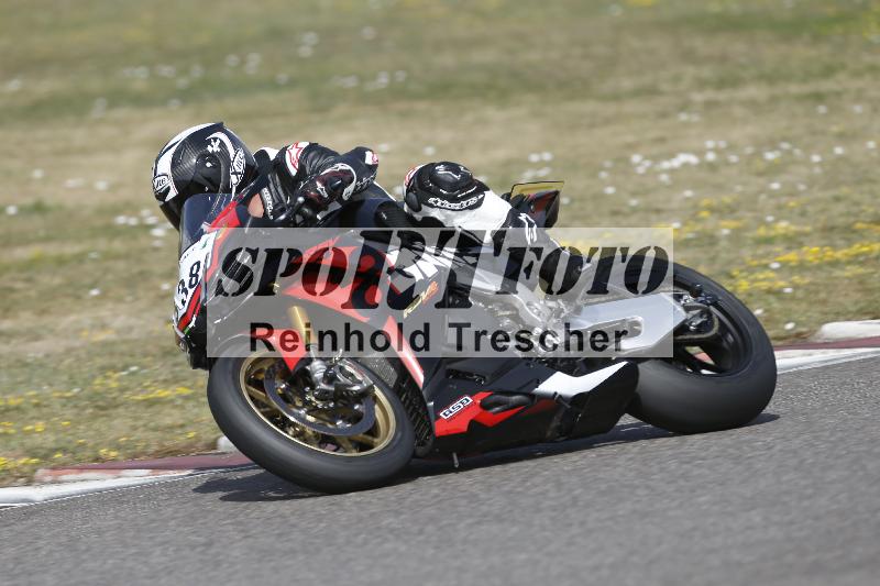 /37 09.08.2026  Pluess Motosport ADR/Freies Fahren/338